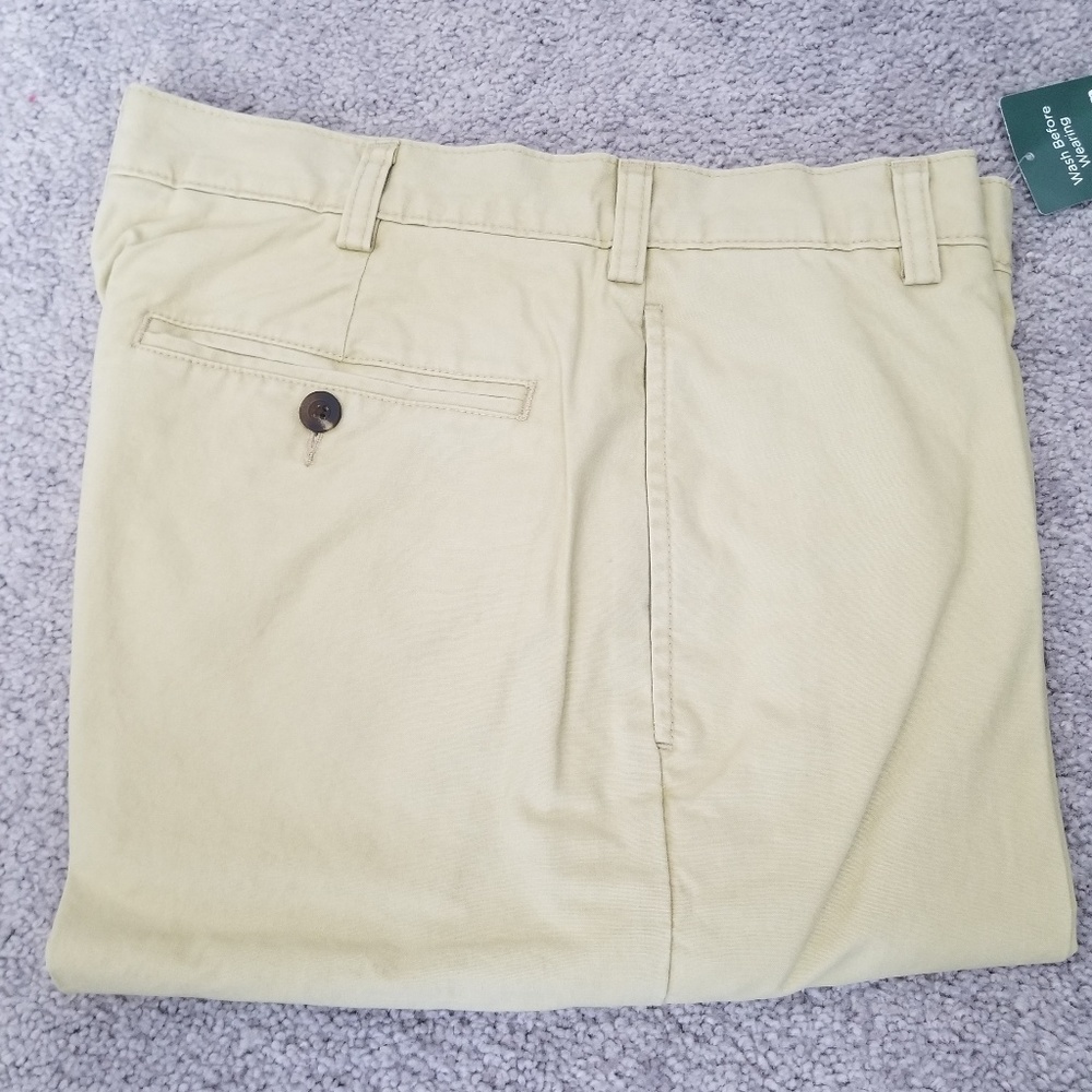 LL Bean Tropic Weight Chino Pants